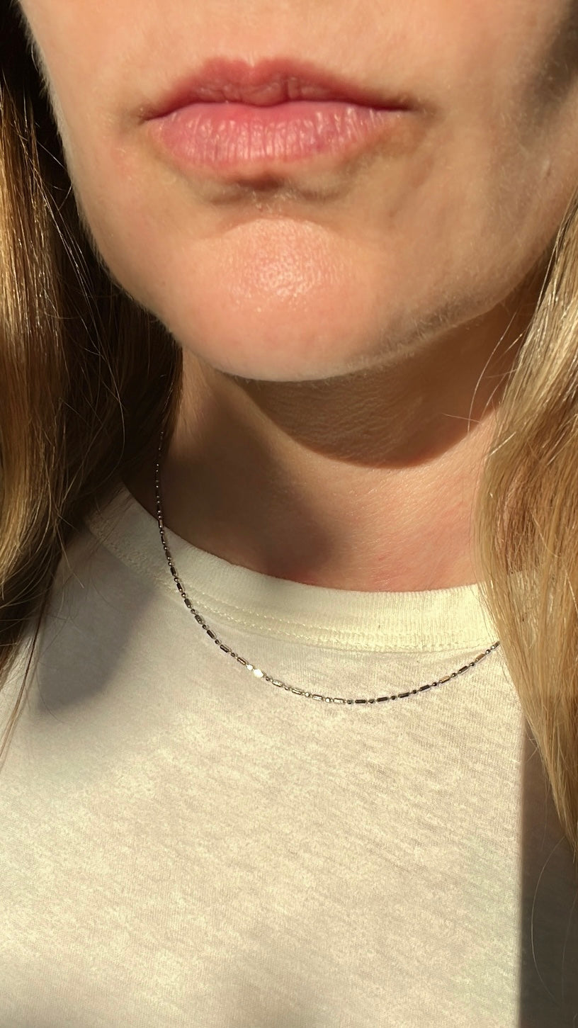 Vintage 18k White Gold 15.5” Dot + Dash Chain Necklace