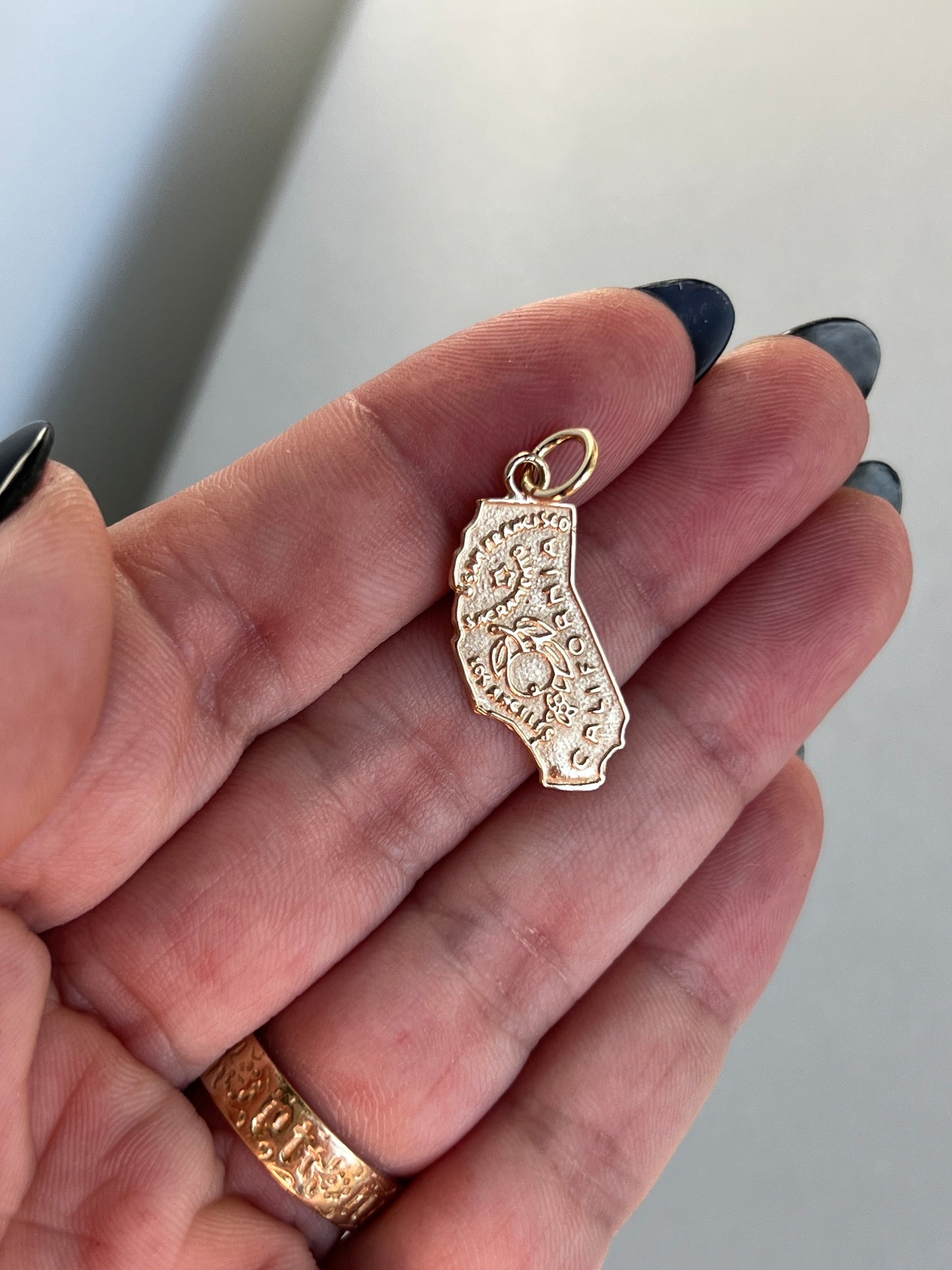 Vintage 14k Gold California State Charm
