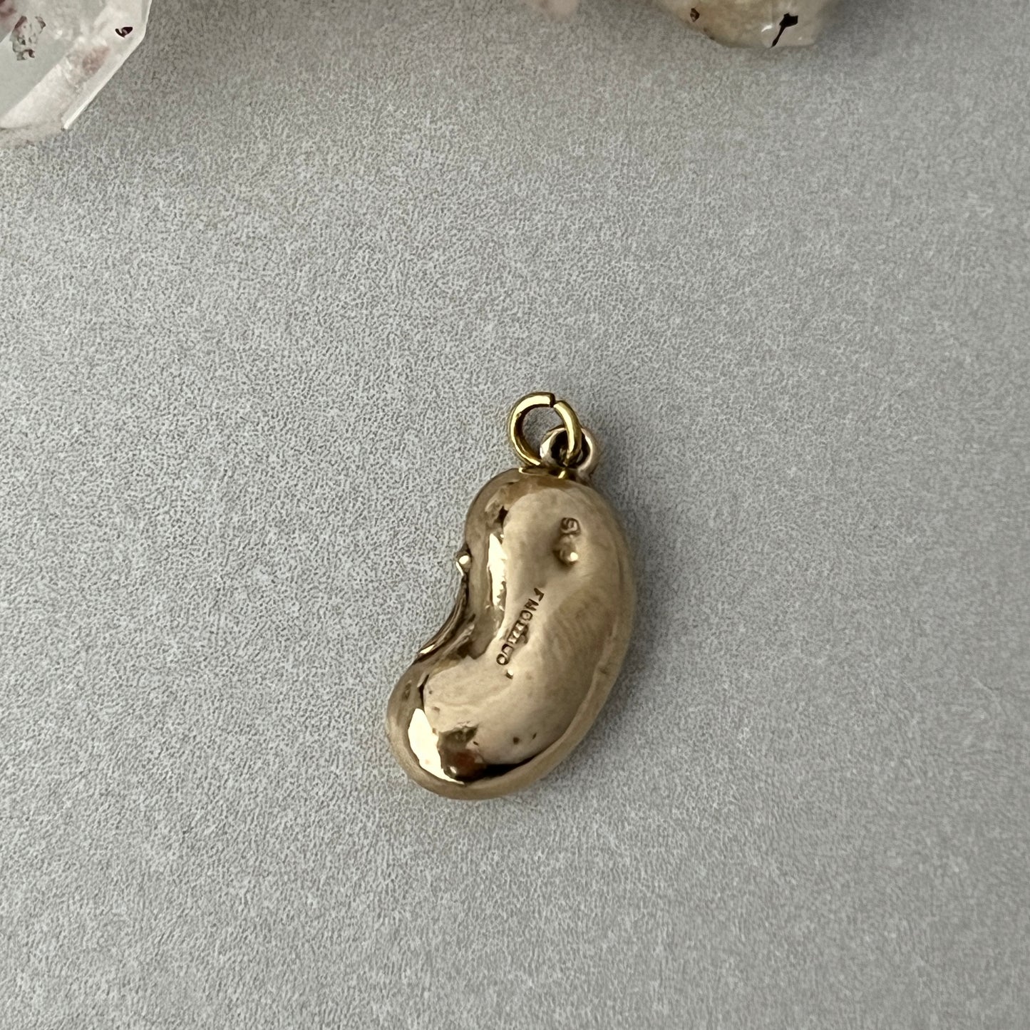 Antique 9ct Lucky Kidney Bean Charm