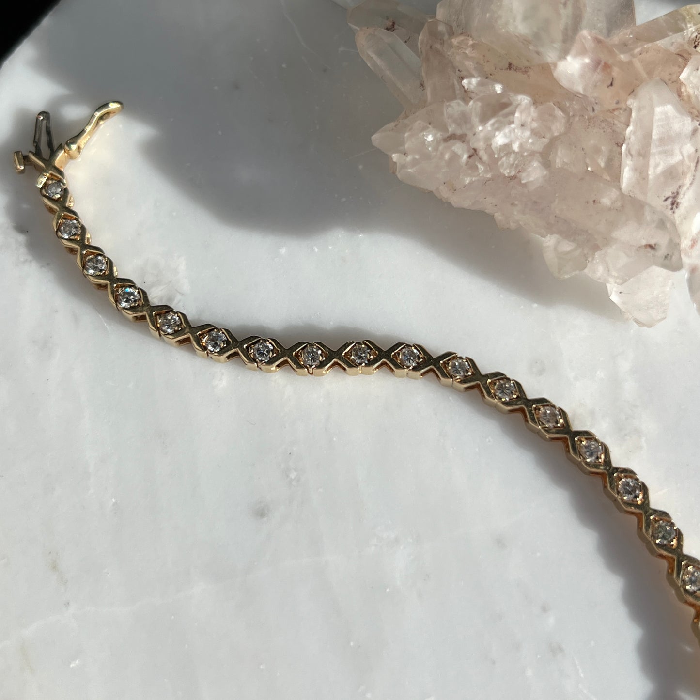 Vintage 14k Yellow Gold Diamond Tennis Bracelet