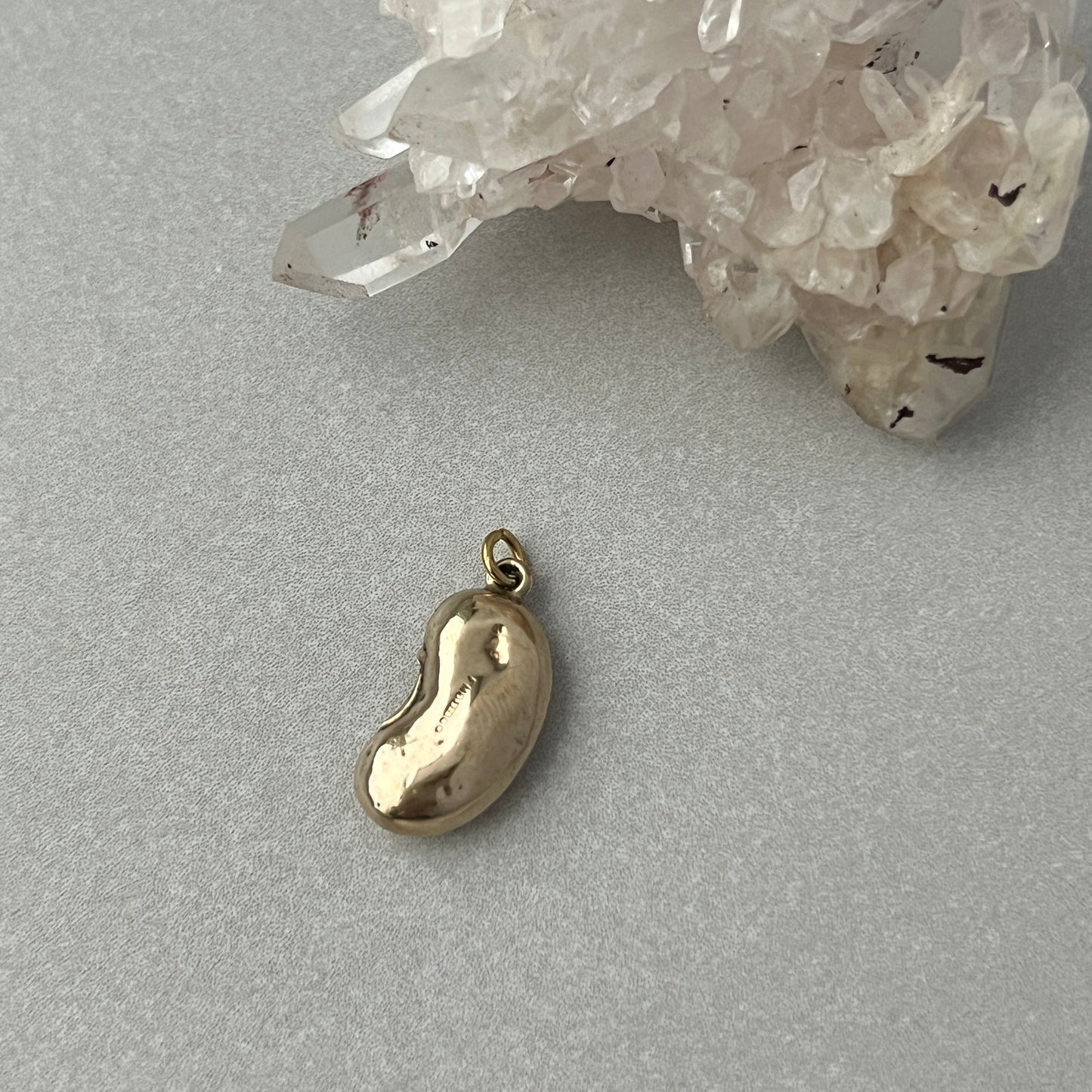 Antique 9ct Lucky Kidney Bean Charm