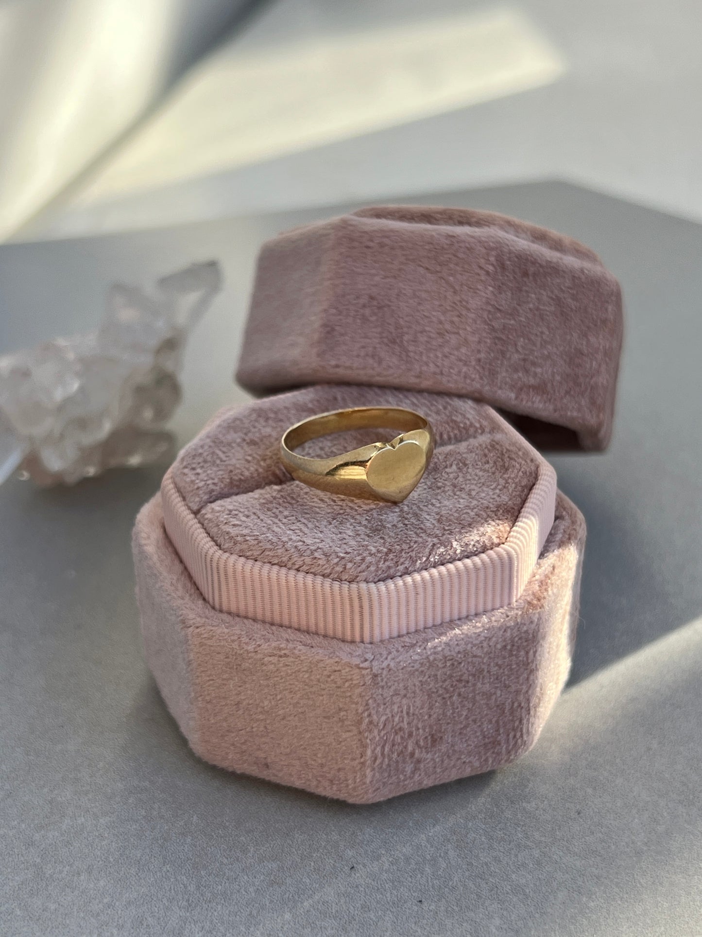 Vintage 14k Gold Heart Signet Ring