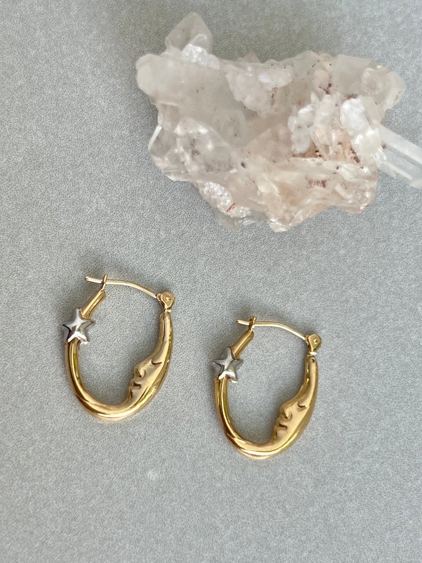 Vintage 14k Gold Man in the Moon Hoop Earrings