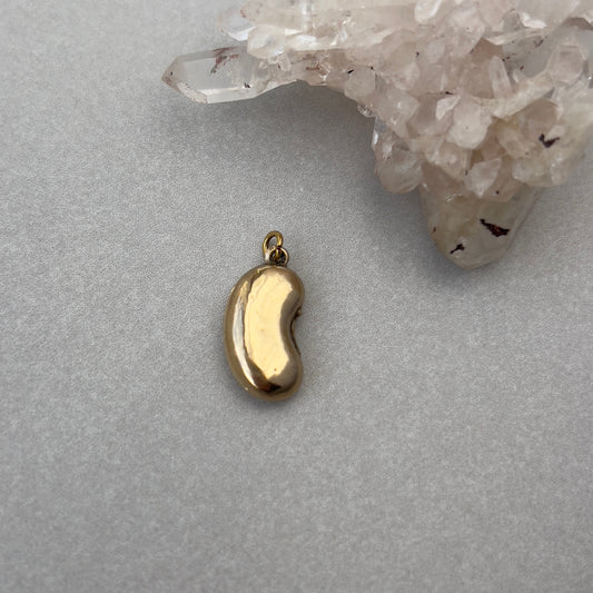 Antique 9ct Lucky Kidney Bean Charm