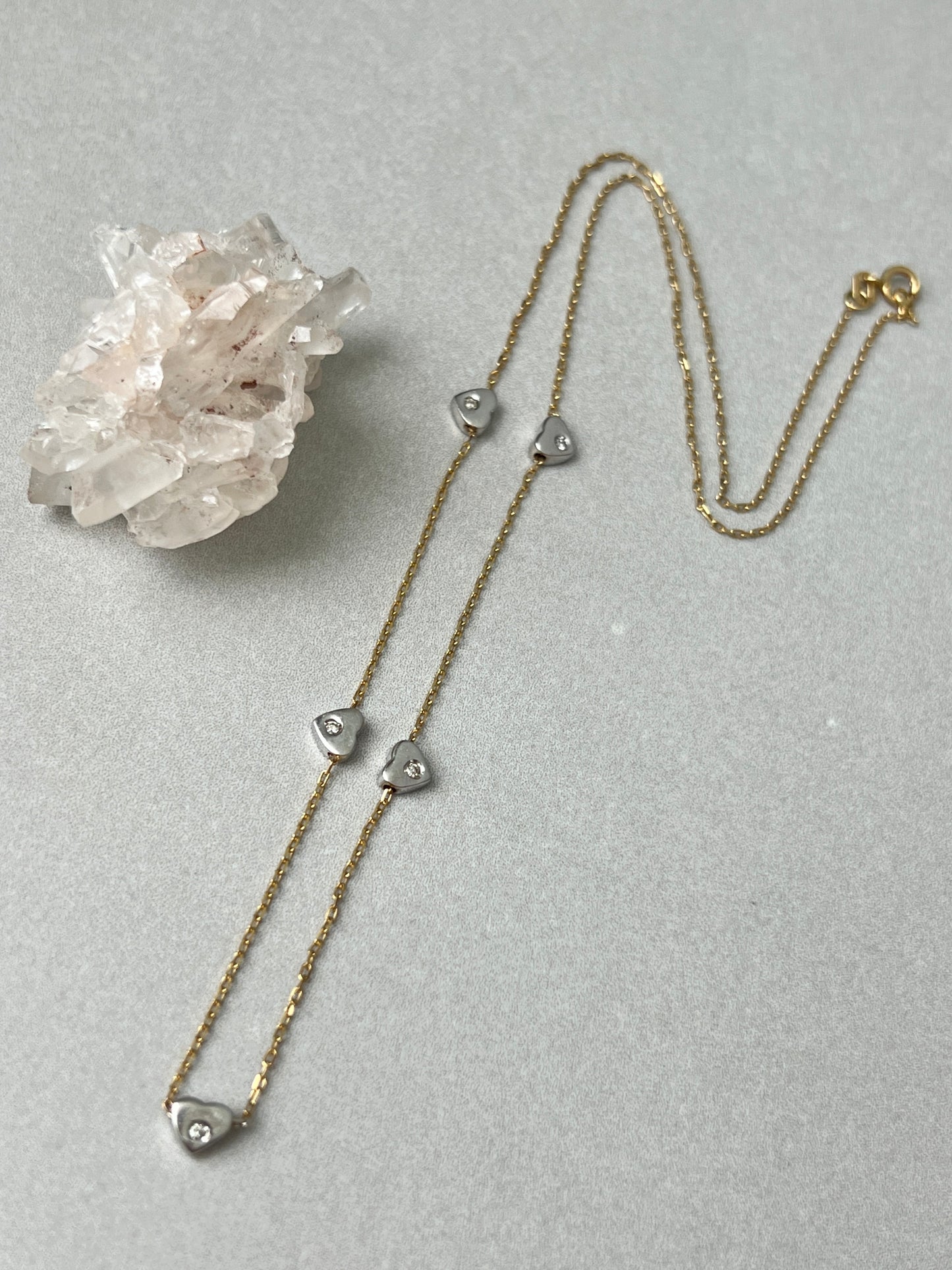 Vintage 14k Gold 17” Hearts & Diamonds Station Chain