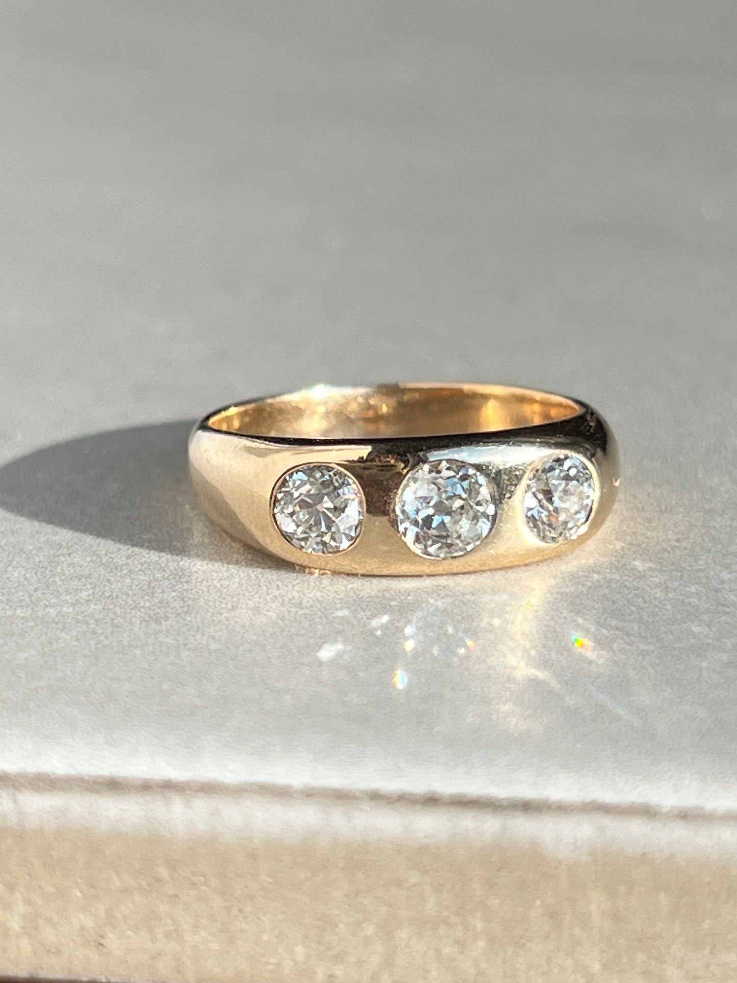 Vintage 14k Gold Old Mine Cut Diamond Trilogy Signet Ring