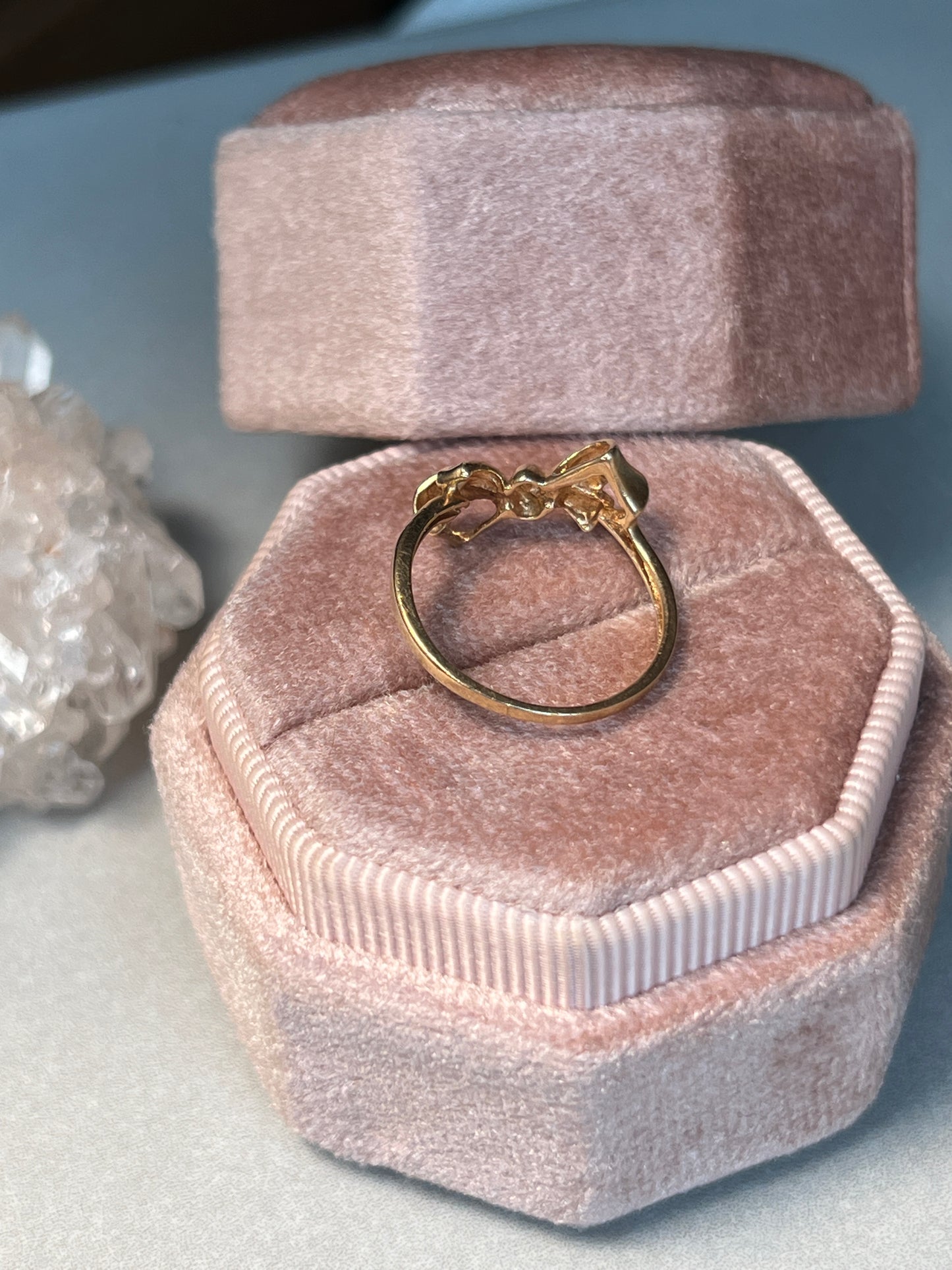 Vintage 14k Gold Bow Ring