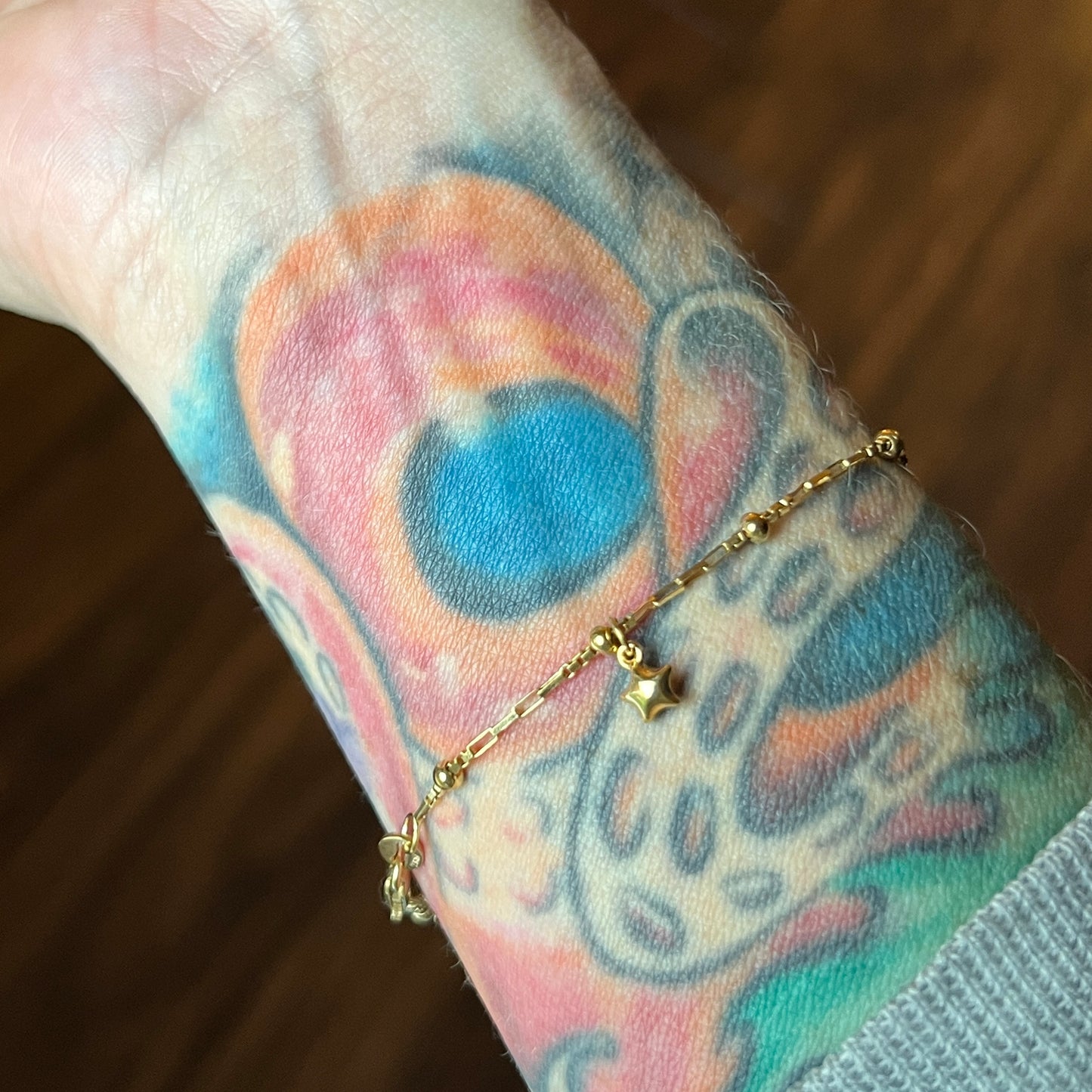 Vintage 14k Gold Puffy Star Charm Bracelet