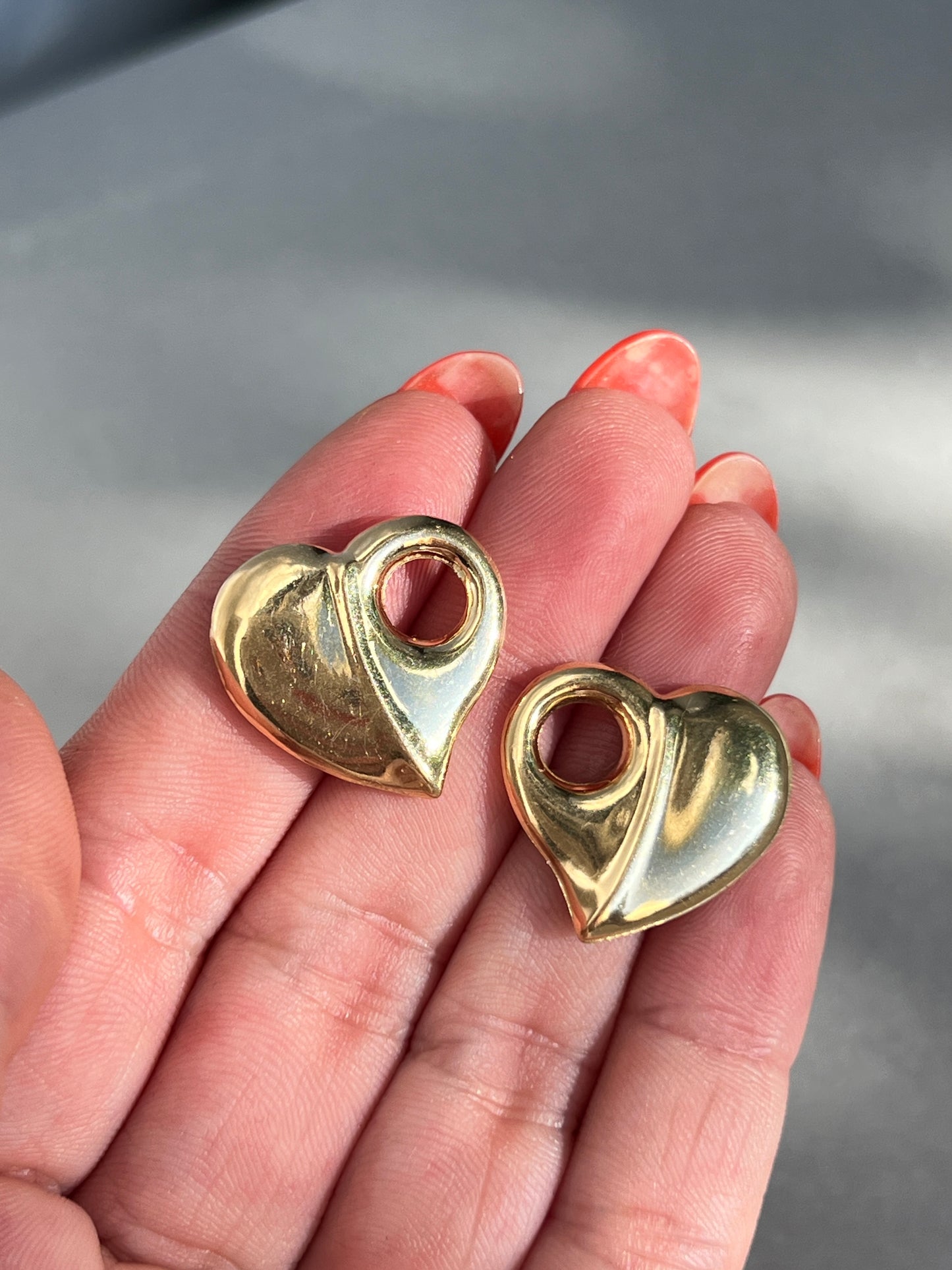 Vintage 14k Gold Floating Puffy Heart Charm (perfect condition)