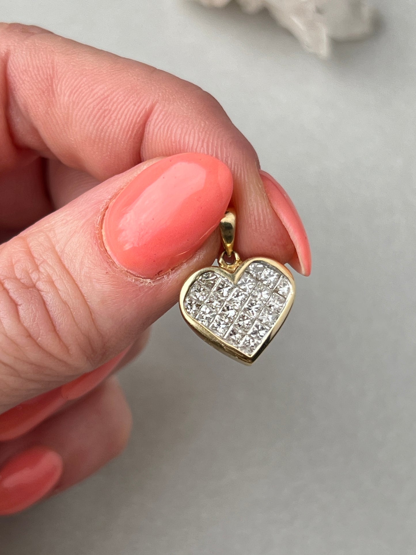Vintage 14k Gold Princess Cut Invisible Set Diamond Heart Charm