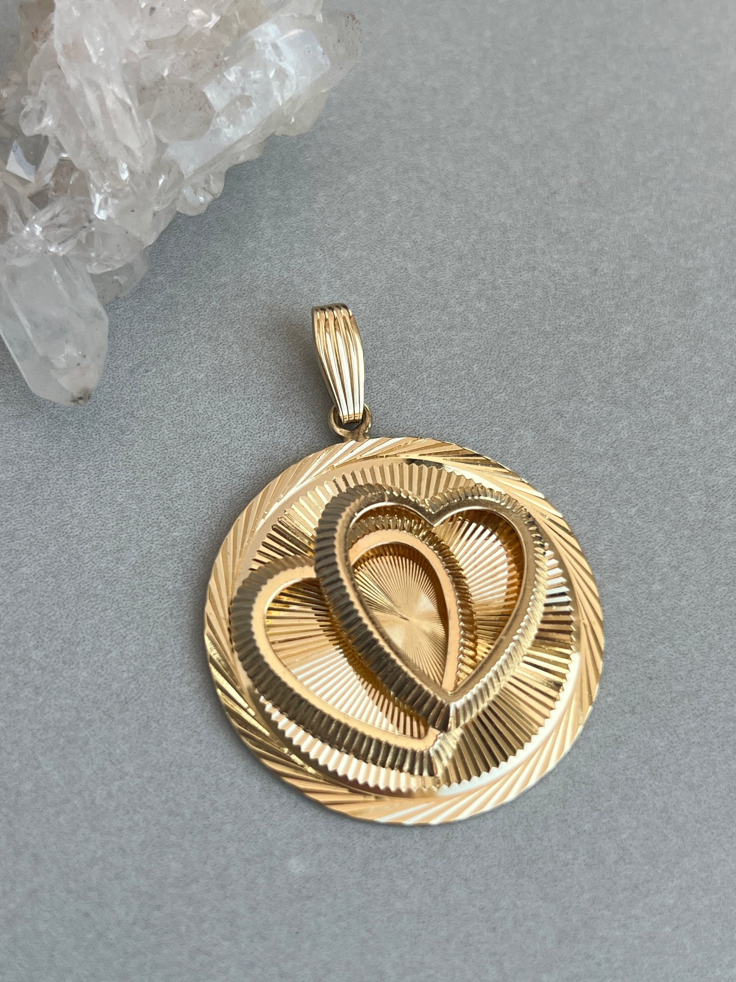 Vintage 14k Gold Engine Turned Interlocking Hearts Pendant