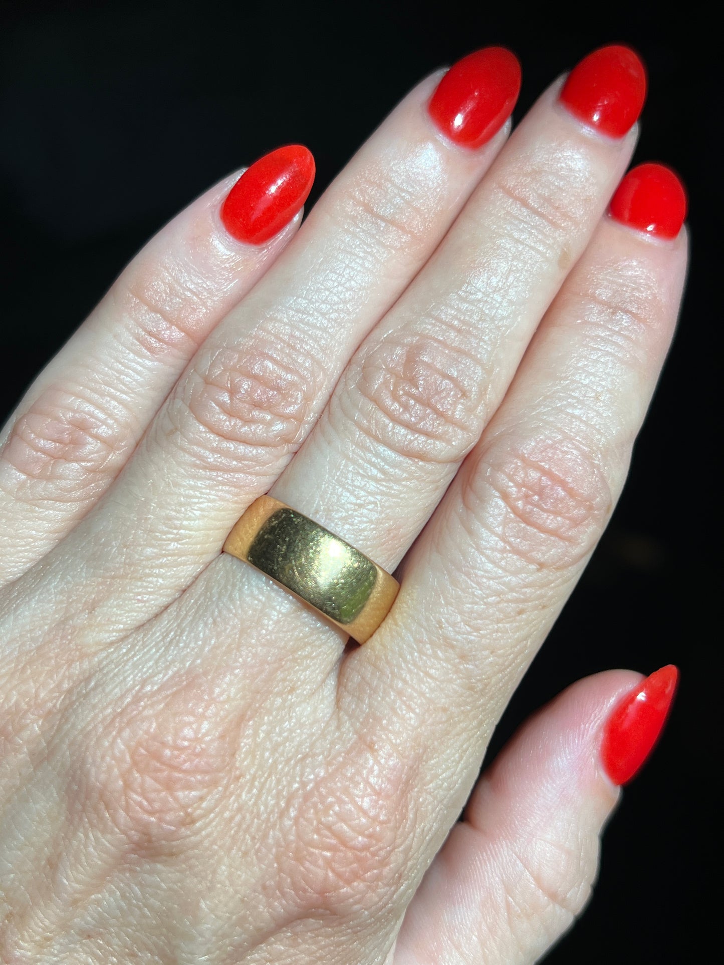 Antique 18k Gold Wide Cigar Band Ring