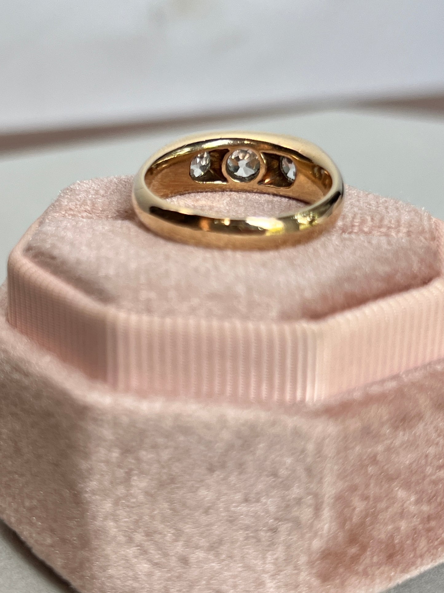 Vintage 14k Gold Old Mine Cut Diamond Trilogy Signet Ring