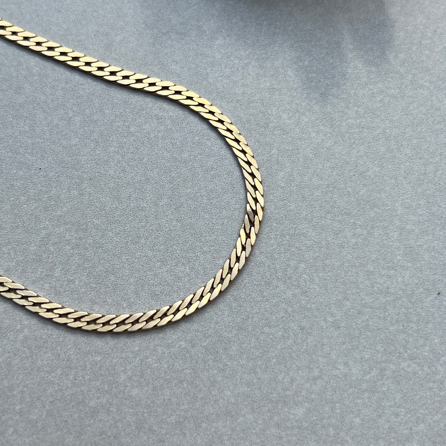 Vintage 14k Gold 20” Flat Curb/Herringbone Chain Necklace