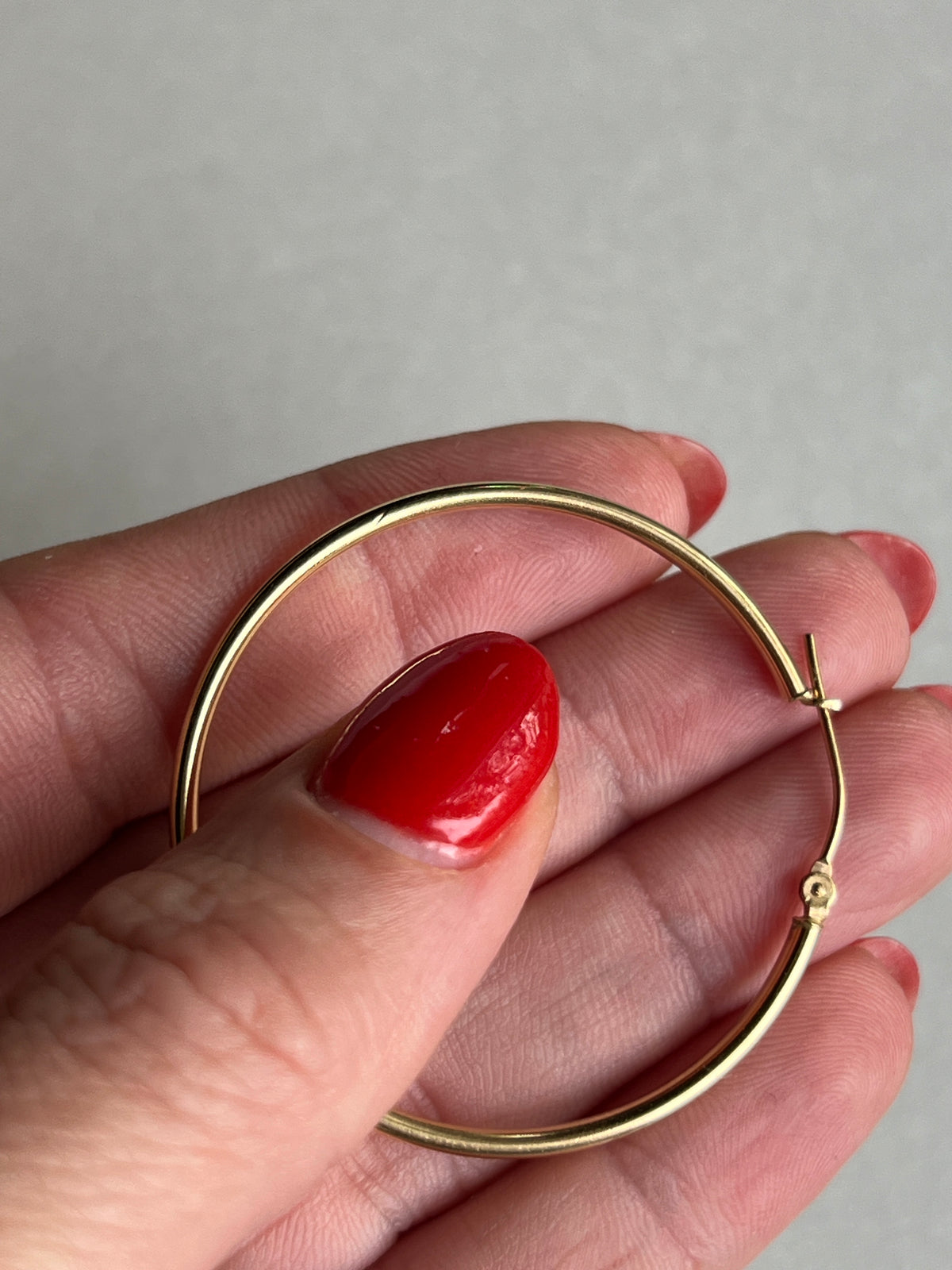 Vintage 14k Gold 1.6” Thin Tube Hoop Earrings