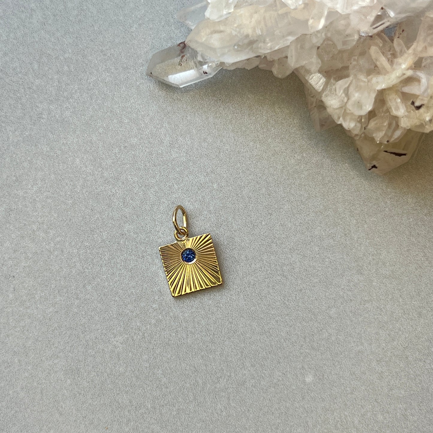 Vintage 14k Gold Engine Turned Sapphire Charm