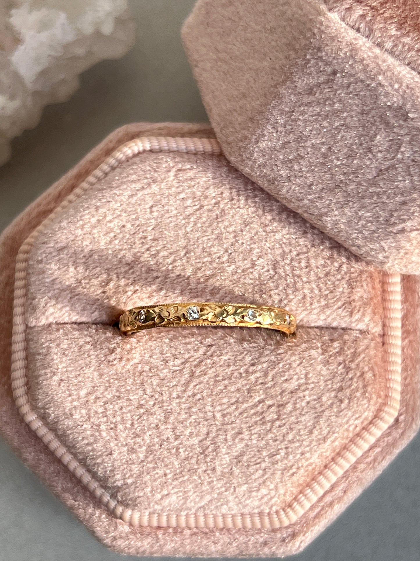 Vintage 14k Gold Diamond Accent Floral Eternity Band