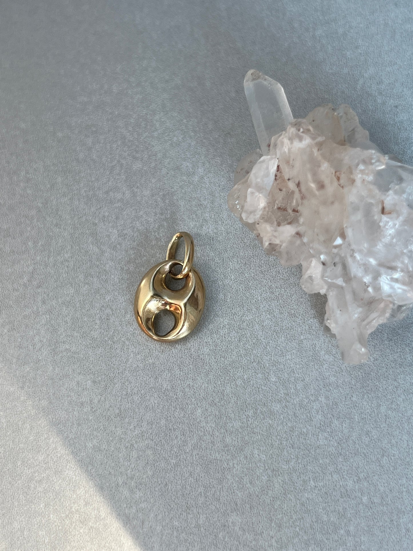 Vintage 14k Yellow Gold Puffy Mariner Link Charm
