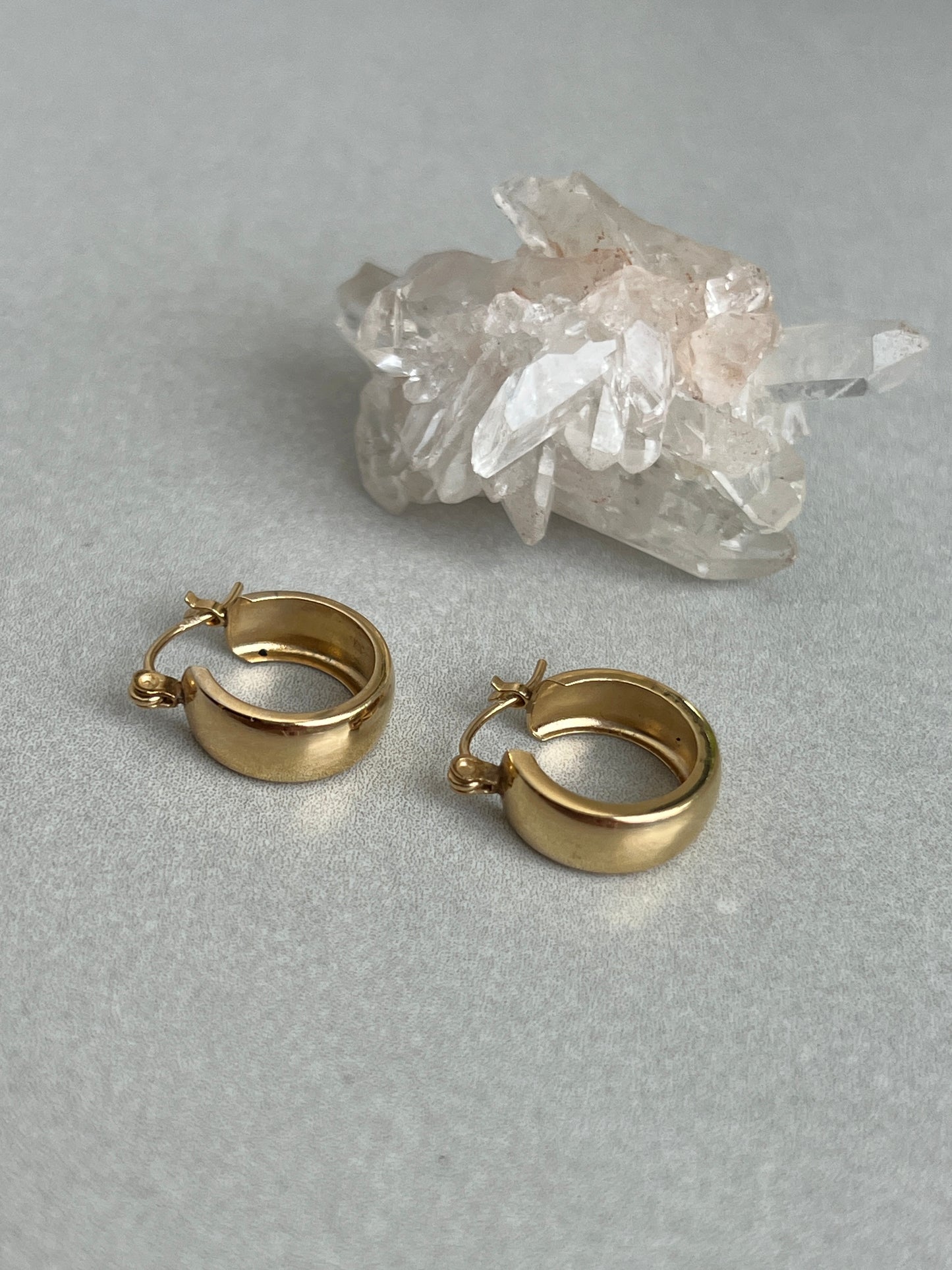 Vintage 14k Gold Wide Huggie Hoop Earrings