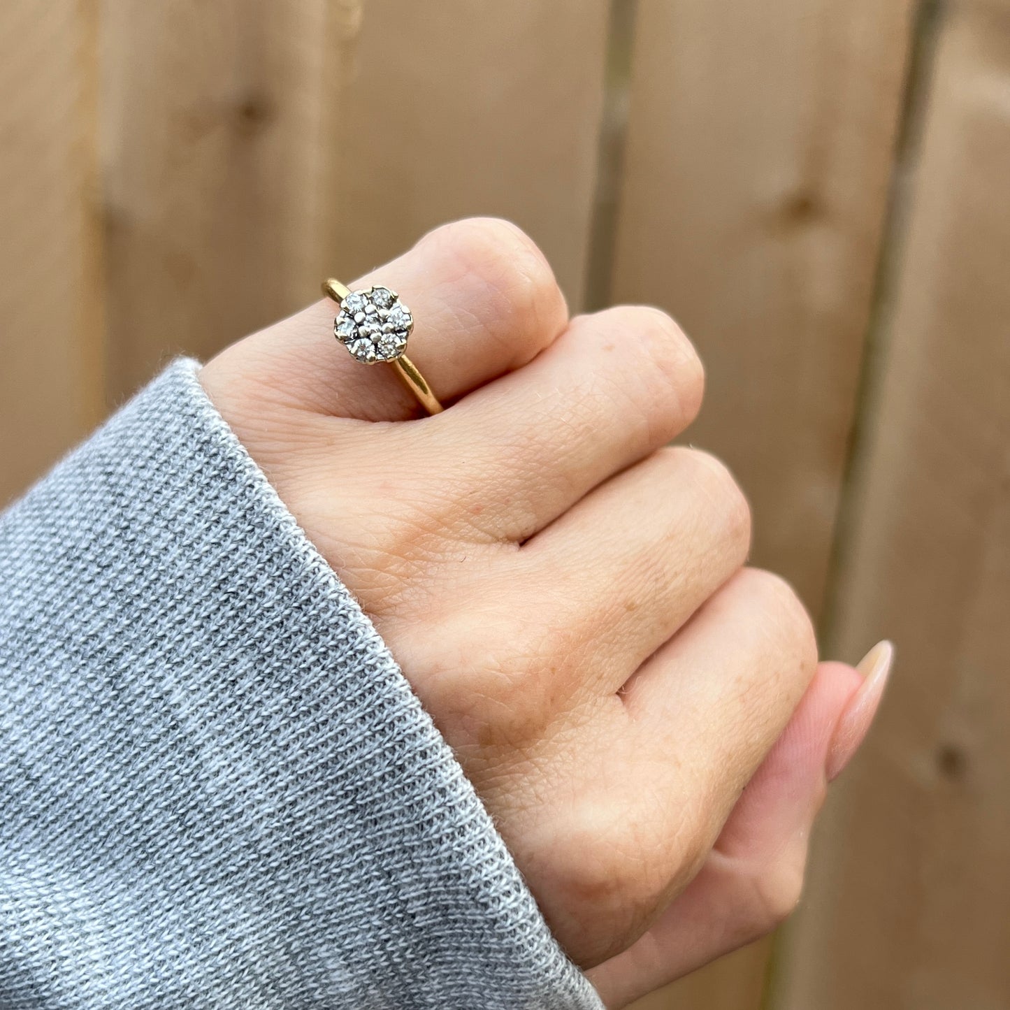 Vintage 14k Gold Diamond Floral Cluster Ring