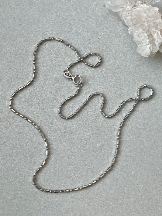 Vintage 18k White Gold 15.5” Dot + Dash Chain Necklace