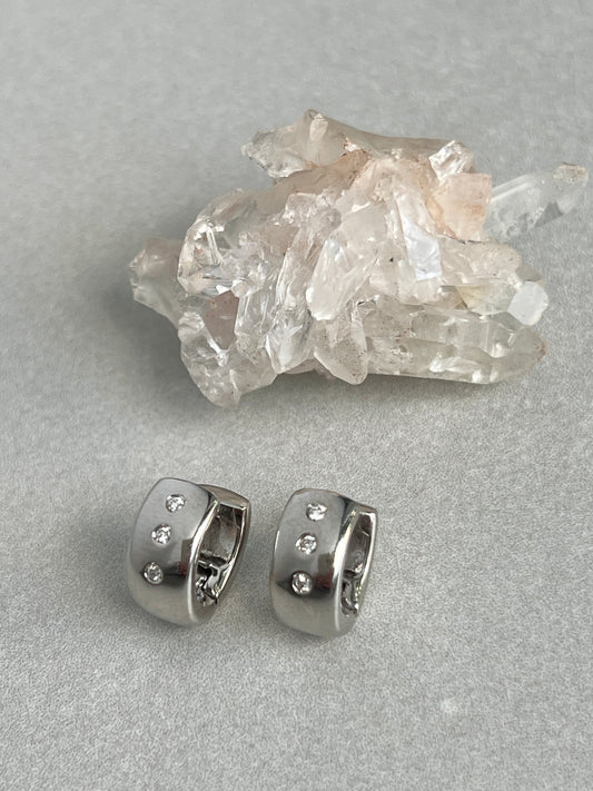 Vintage 18k White Gold Diamond Huggie Hoop Earrings