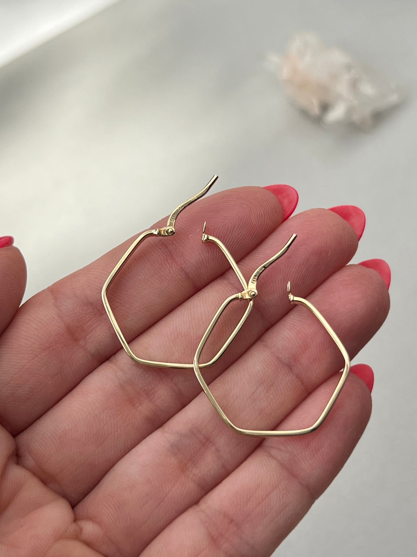 Vintage 14k Gold Hexagonal Hoop Earrings