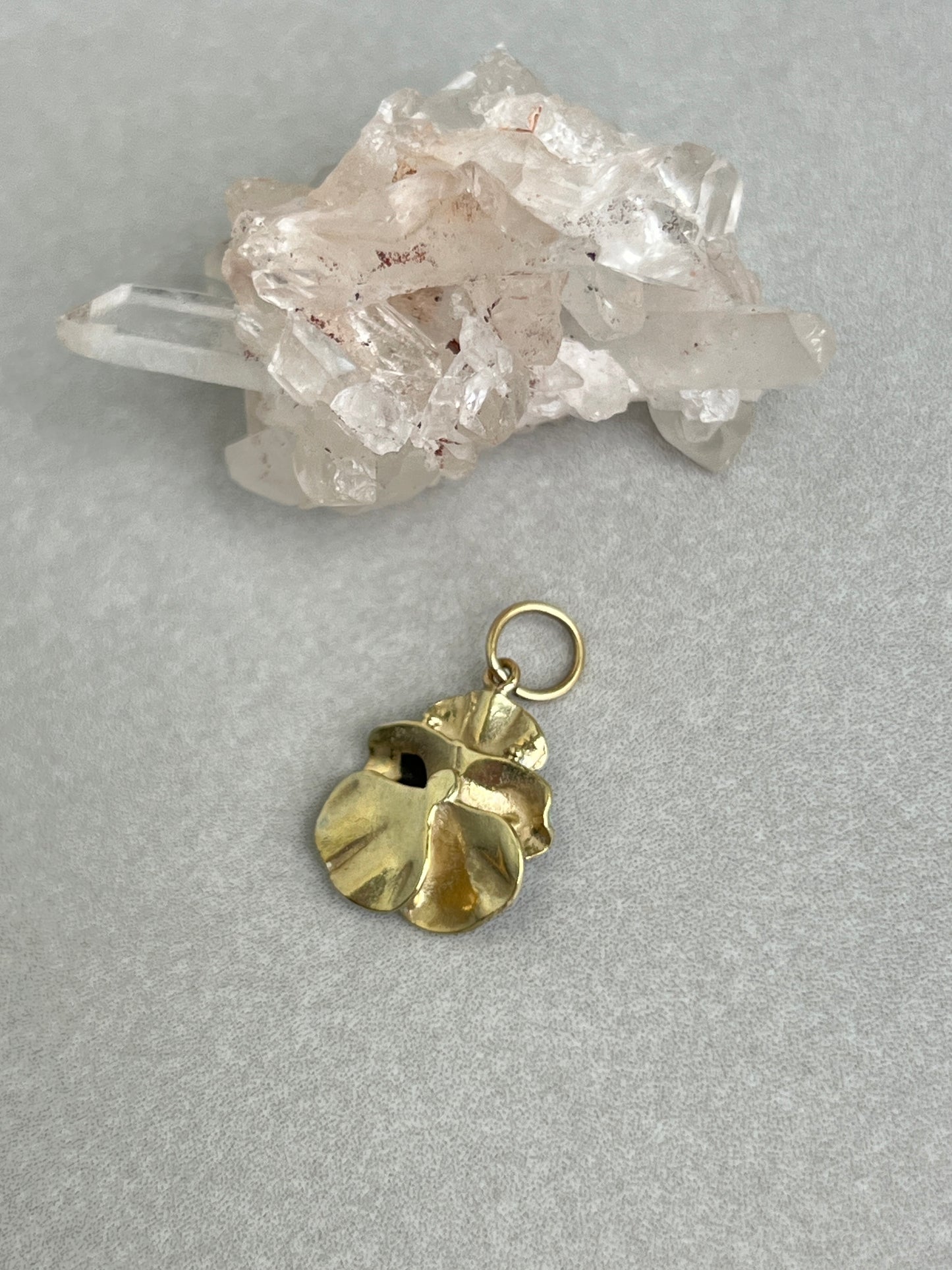 Vintage 14k Gold Diamond Accent Enameled Violet Pansy Charm