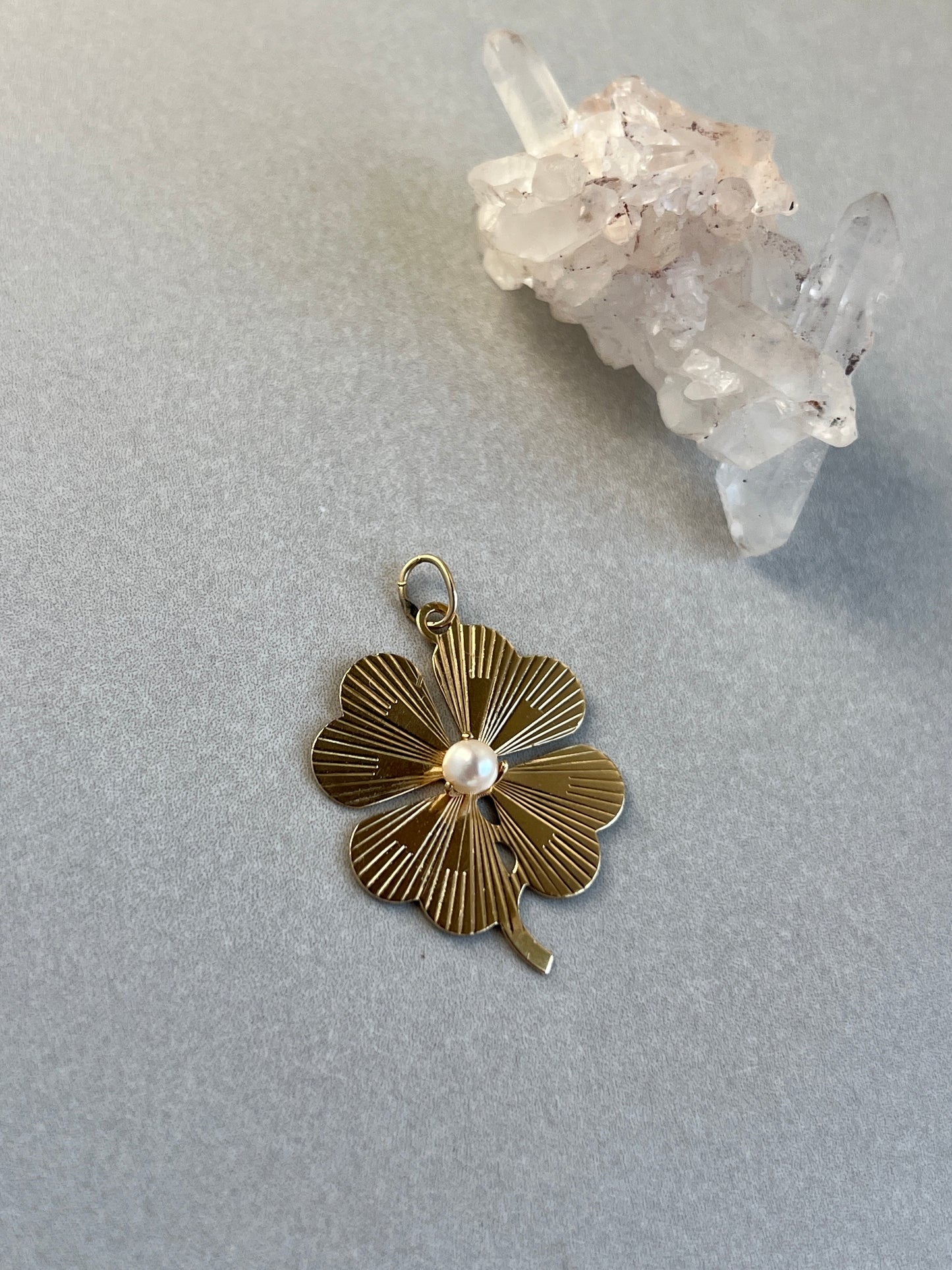 Vintage 14k Gold Engine Turned Lucky Shamrock Charm with Pearl